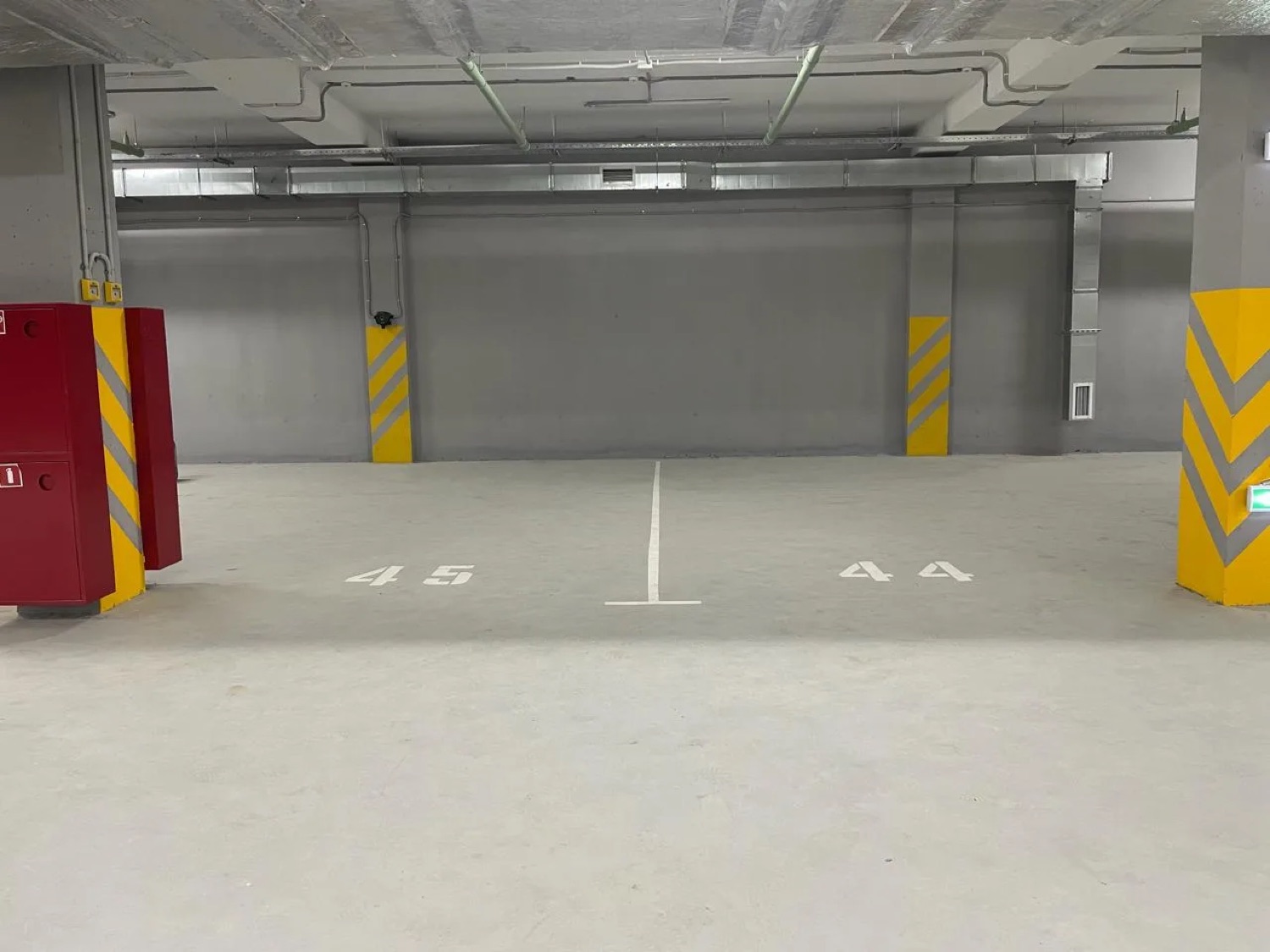 Машиноместо, 14 м²