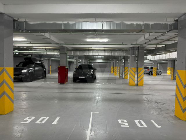 Машиноместо, 13 м² 4