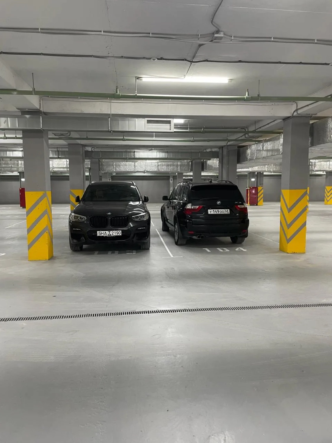 Машиноместо, 13 м²